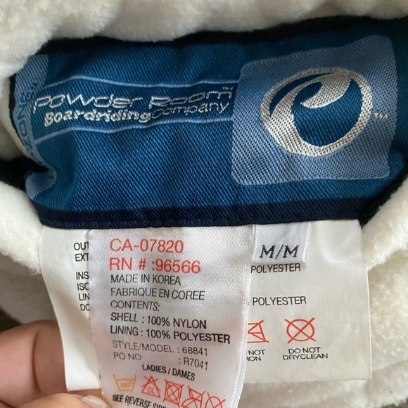 POWDER Room Cream Sleeveless Vest - Picture 8 of 11